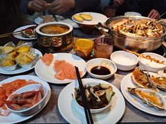 -渔纬港海鲜自助餐厅(湖里万达店)