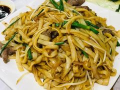 干炒牛河-渔鸽皇酒楼(鸿大广场店)