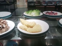 -钱小主·自助回旋烤肉火锅餐厅(东方新天地店)