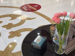 -雅悦齿科(顾村公园店)