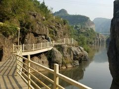 -乌龙峡谷景区