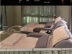 -浅深(世茂滨江精品店)