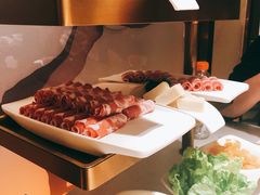 -海底捞火锅鲜切牛肉主题店(长寿路店)