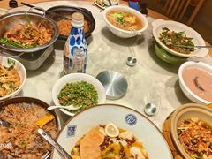 -绿草地·湘菜(酃湖师院店)