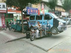 -金彭电动三轮车