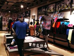 -NIKE(虹悦城店)