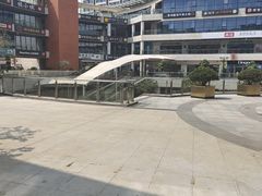 -浦江城市生活广场(江月路店)