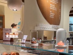 -VERIE BAKEHOUSE