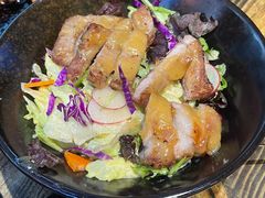 秘制梅肉沙拉-花食间餐吧(远大购物中心群力店)