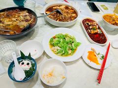 -孔雀云贵川·融合菜(长宁来福士店)