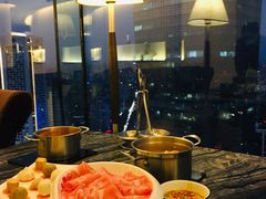 -云中捞高空旋转餐厅(商茂世纪广场店)