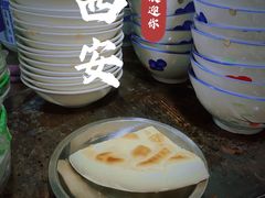 -老字号贾家肉丸糊辣汤(光明巷店)