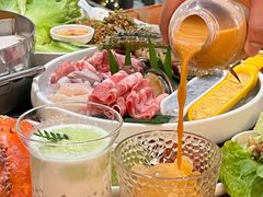 -樾餐厅泰式海鲜火锅(民歌湖店)
