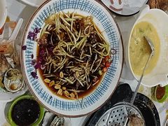 -巧克力渔家.小船海鲜胶东菜(万平口店)