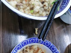 -崇德楼水盆牛羊肉泡馍馆(文艺路店)