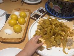 -关东小磨东北菜(上海长风大悦城店)