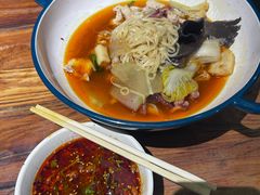 -万记麻辣烫国展总店