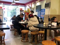 大堂-卓粤拉肠(红庙店)
