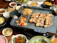 -Dombe豚(黑猪肉街店)