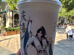 -喜茶(迪士尼小镇·平行宇宙店)