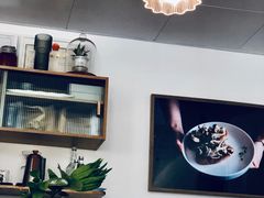 -In Cafe隐食研室