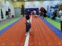 -莫莉幻想儿童乐园(北京丰台永旺店)