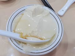 自磨豆腐花-鹏城人家海鲜酒家·23年老字号(较场尾店)