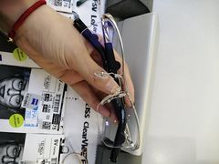 -爱视眸Eyeblling眼镜·依视路·蔡司镜片折扣店(百联南方商城购物中心)