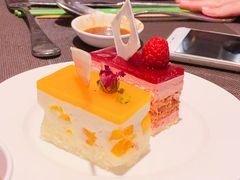 芒果慕斯-美食汇·海鲜自助西餐厅·江门富力万达嘉华酒店