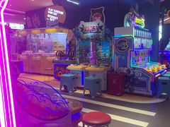 -爱玩嘉年华(龙湖杭州金沙天街店)