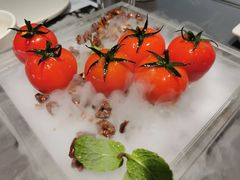 番茄脆菇沙拉-小大董·烤鸭(观景餐厅·南京西路店)