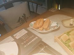 -尚尚仙·酸汤猪手·猪肚鸡火锅(华联万柳购物中心店)
