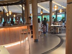 -茅草房·河畔园林火锅