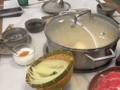 -喃喃椰·糟粕醋·椰子鸡火锅(七堡花园店)