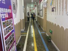 -缤纷鸟美术书法(汉神购物广场校区)