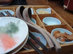 -飞虎过桥米线(翠湖店)