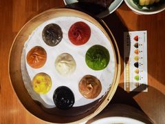 -乐忻皇朝(上海中心大厦店)