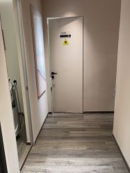 -医颜医疗美容门诊部