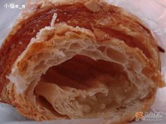 杏仁羊角内部-西点坊(浦东香格里拉店)