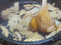 -小伙虎坊桥石锅烤肉(和义店)