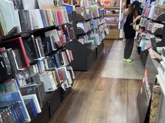 -Music Korea(明洞1号店)