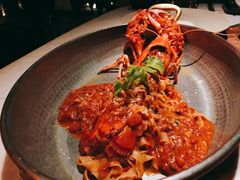 -The ROOF (通盈中心店)