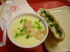 鲜虾芙蓉羹和三鲜馅饼-神龟馅饼(大观园店)
