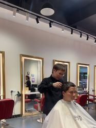 -P.R.O.salon 发哲