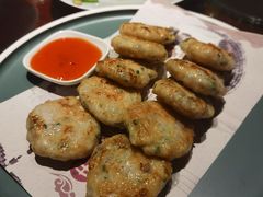 莲藕酿煎虾饼-聚缘堂·海鲜私房菜(松岭路店)