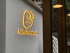 -小草莓·Little Strawberry