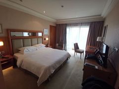 -武汉五月花大酒店(武昌火车站中南路地铁站店)
