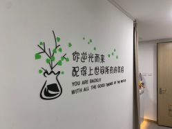 -LILI·HAIR SALON理理造型