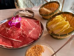 -喃喃椰·糟粕醋椰子鸡火锅(七堡花园店)