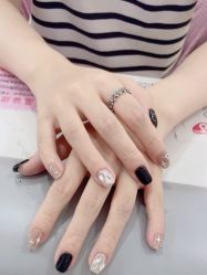 -尤米一站式美甲美睫